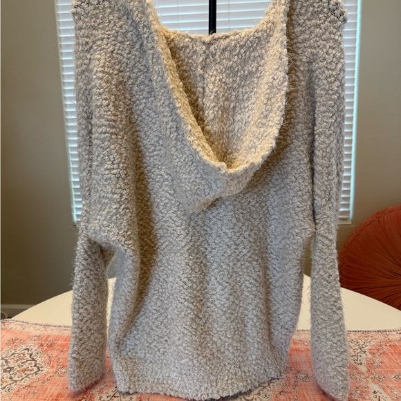 Elan Textured Cream V-Neck Sweater with Hood NWT - Picture 2 of 6